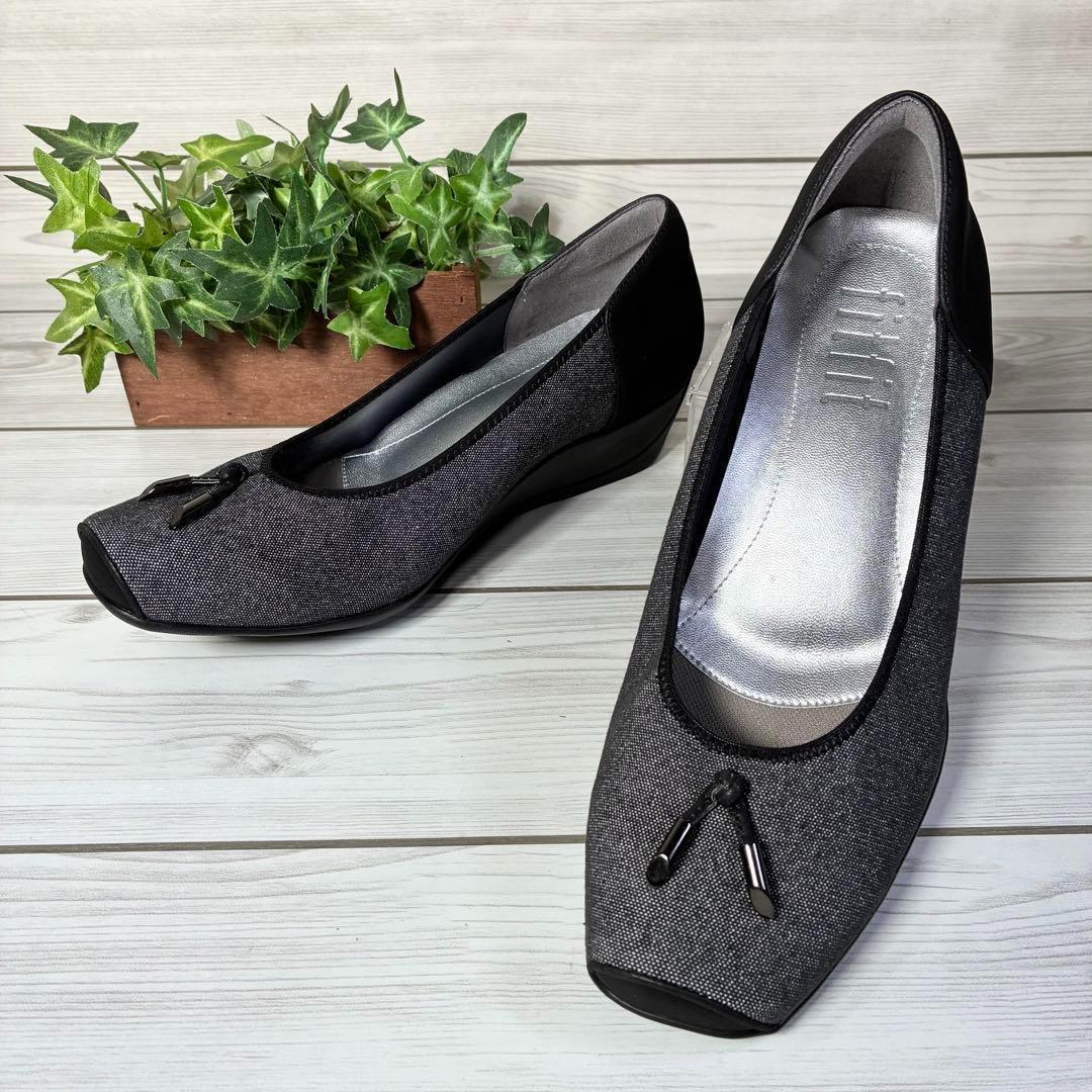 124【ほぼ新品】fitfit コンフォート 撥水 バレエパンプス 黒 24