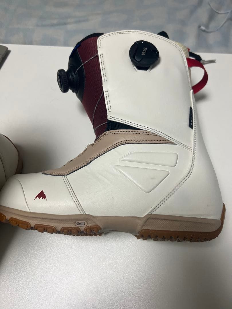 Burtonスノーボードブーツ 男性用