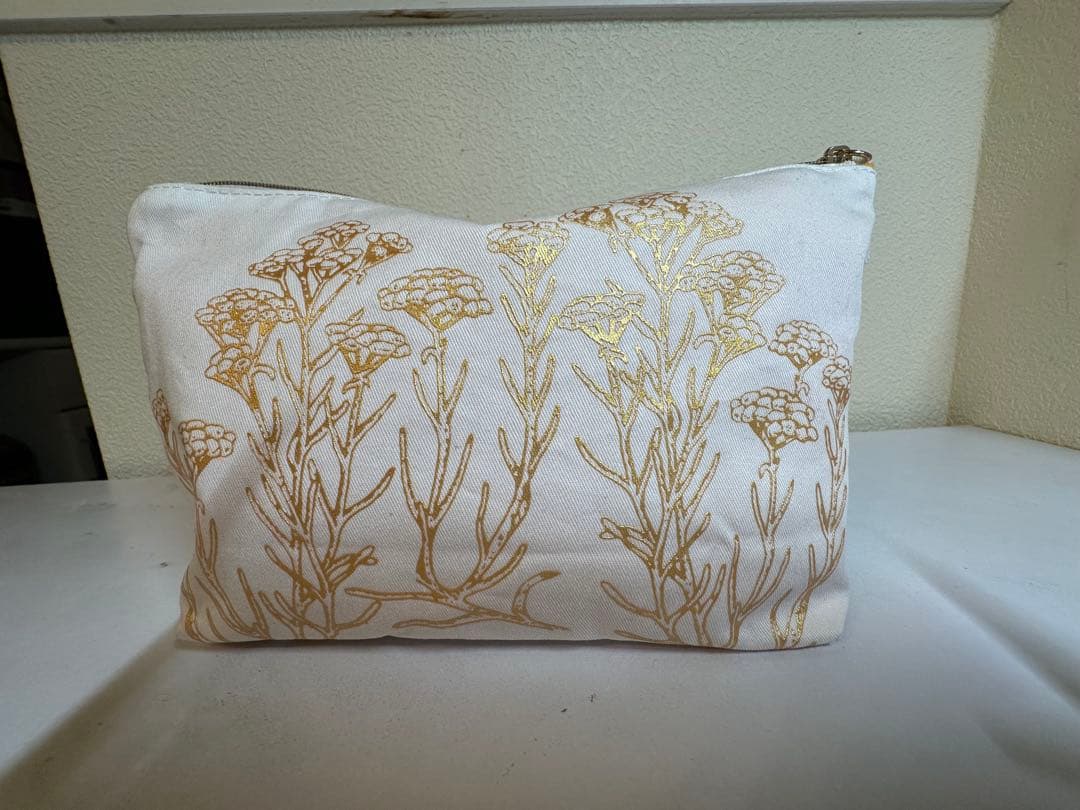 L'OCCITANE 旅行用化粧品セット　鬼怒川渓翠　アメニティ