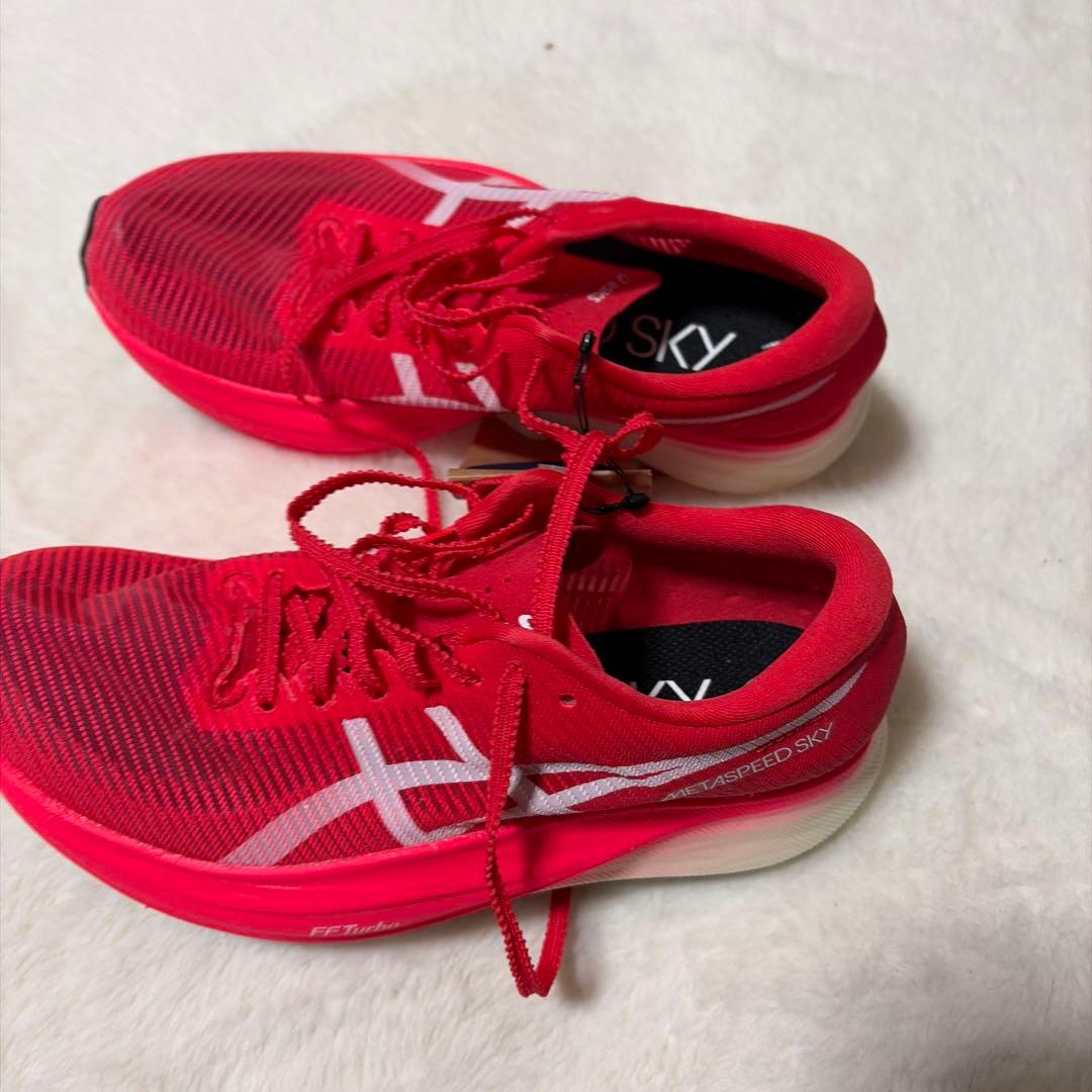 定価税込27500円！アシックス　メタスピードスカイプラス24.0㌢　新品未使用