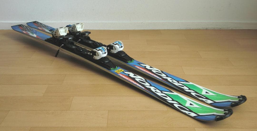 ■■送料無料■ノルディカ■DOBERMANN SLR■160cm■調整ビン付■■