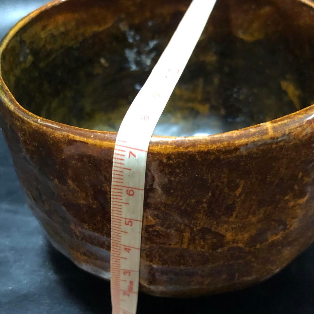 究極の古美術◾️蔵から美しい飴色の艶やかでかなり良さそうな抹茶茶碗が出て来ました。