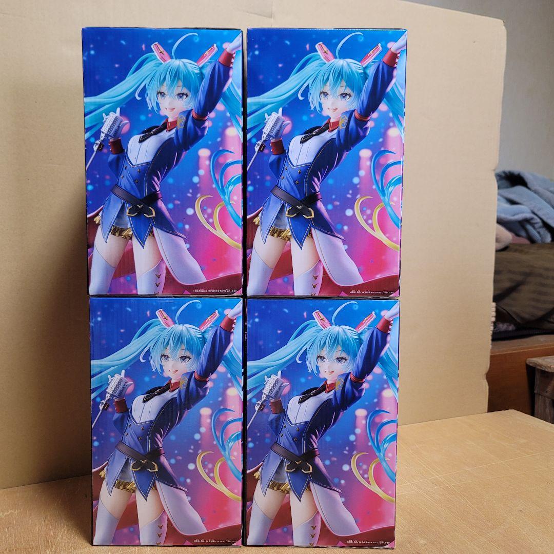 GUNDAM x MIKU ガンダム45周年×初音ミク コラボフィギュア ４点