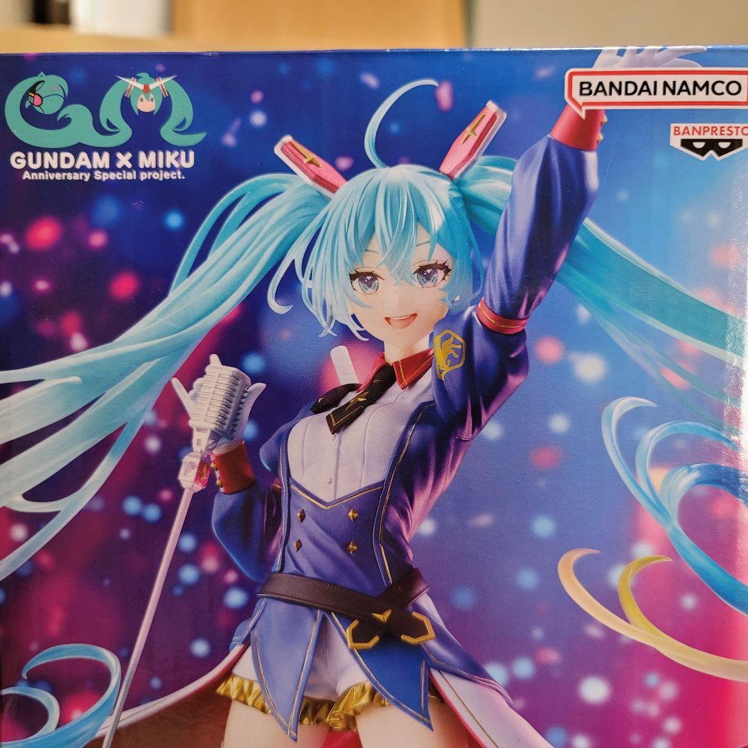 GUNDAM x MIKU ガンダム45周年×初音ミク コラボフィギュア ４点