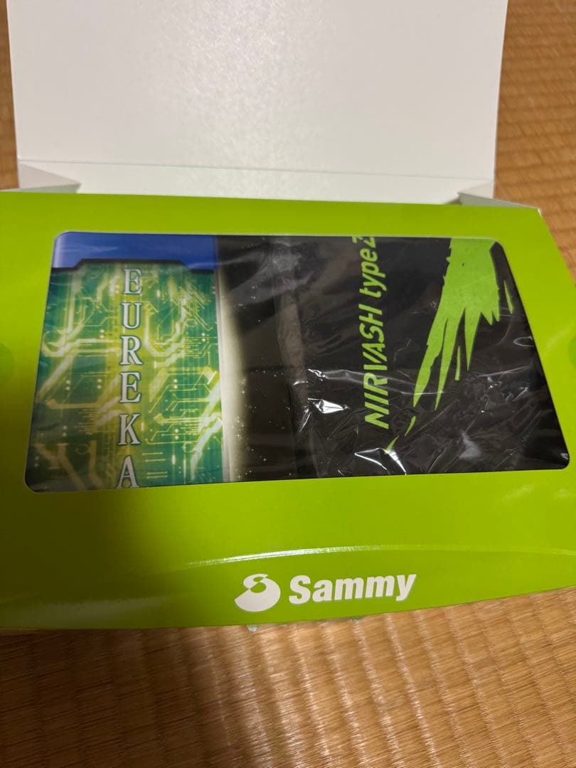 パチスロ交響詩編エウレカセブン2 非売品ライトとTシャツ