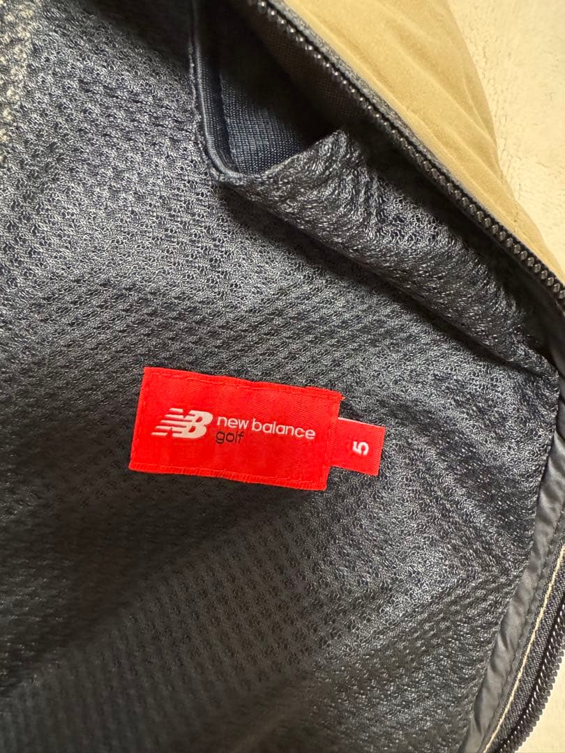 未使用【ニューバランスゴルフ】メンズ ライトダウンベスト　中綿