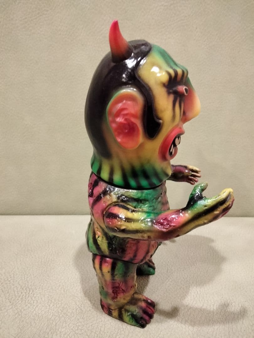 ソフビ　NAGG NAGNAGNAG 暴力原人　izumonster ナマナリ