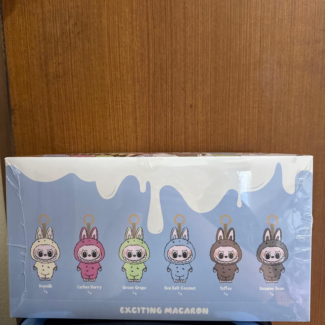 100%正規品【新品未開封シュリンク 】ラブブマカロン アソート　らぶぶ