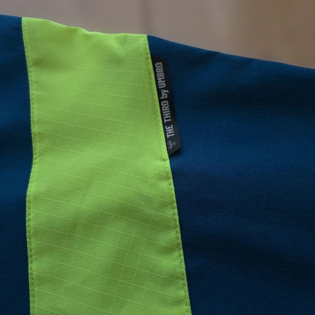 【タグ付き新品未使用品】UMBRO アノラックピステトップ XOサイズ