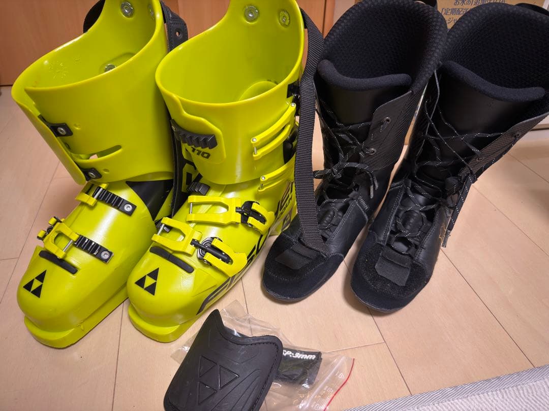 Fisher RC4 スキーブーツ 110 イエロー インナーシューズ付き