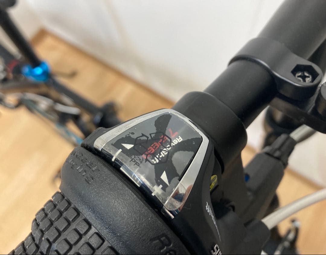 ルノー　折りたたみ自転車　LIGHT10