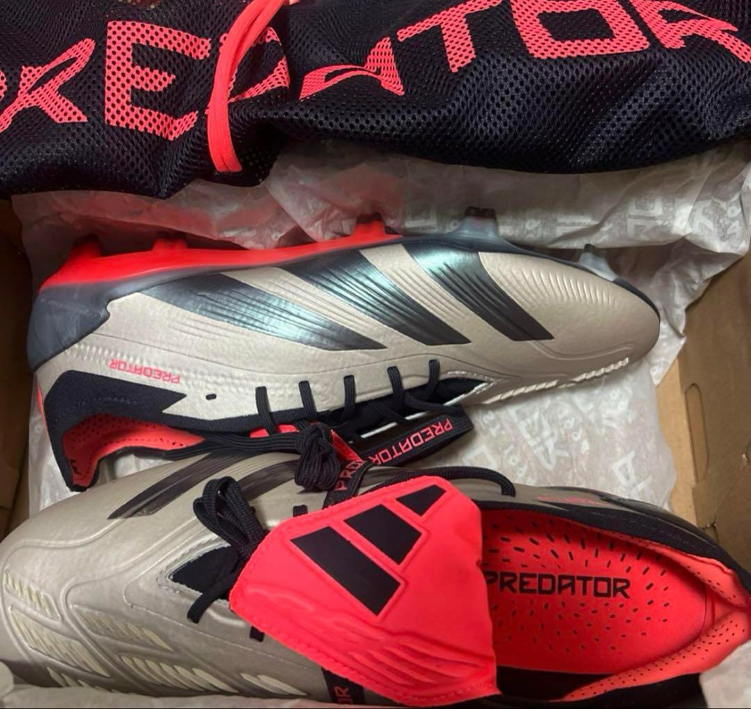 アディダス　プレデター　エリート　FG 26.5