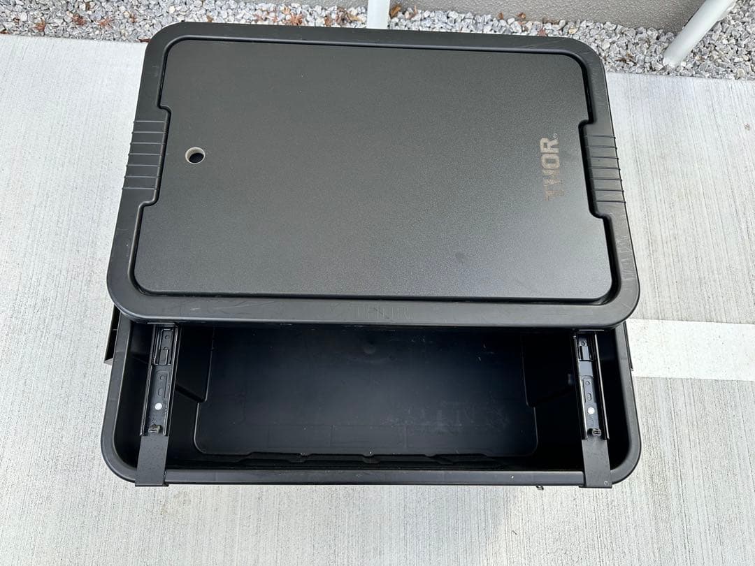 thor コンテナ 53L カスタム多数