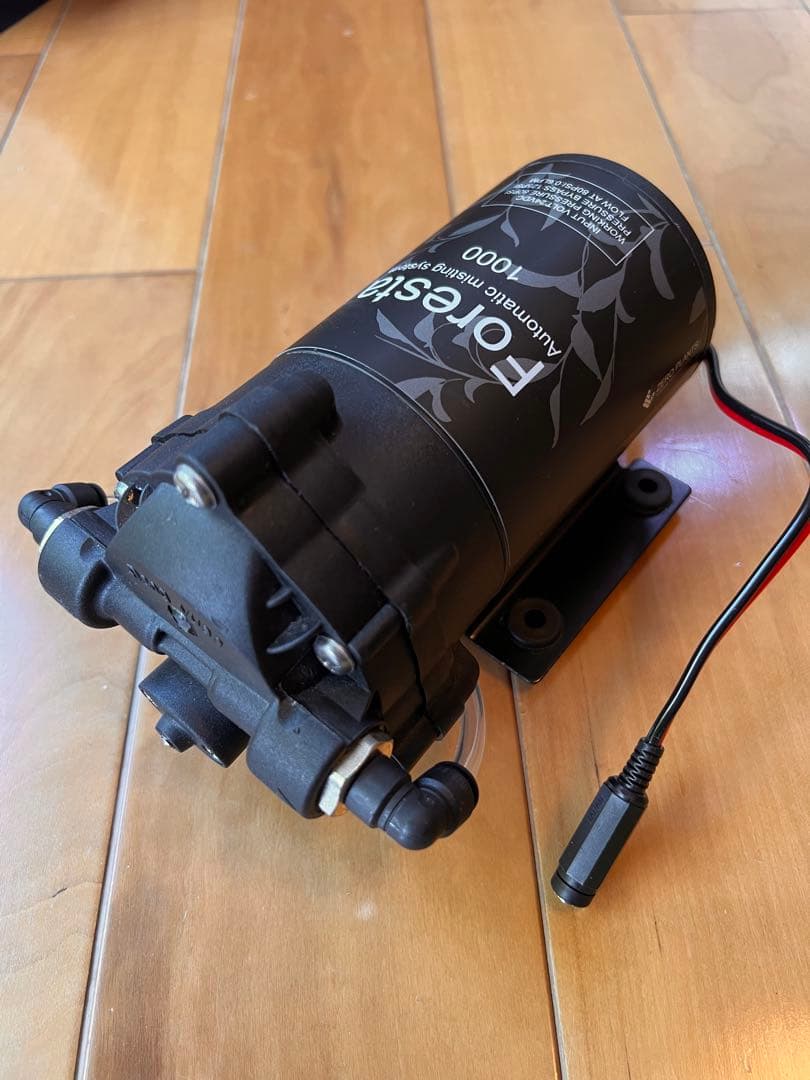 フォレスタ　 プレッシャーポンプ　FS-1000 (電源アダプター付属