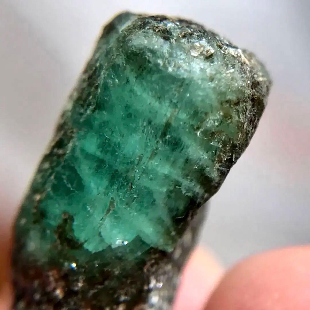 エメラルド 原石 16.45ct 天然エメラルド アフガニスタン エメラルド標本