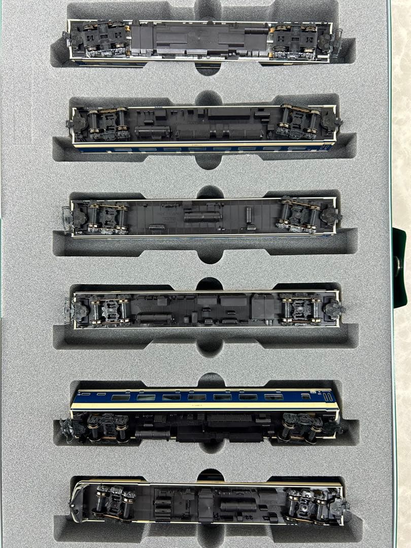 KATO 10-1140 レジェンドコレクション 581系 寝台特急「月光」