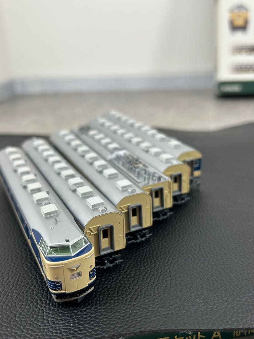 KATO 10-1140 レジェンドコレクション 581系 寝台特急「月光」