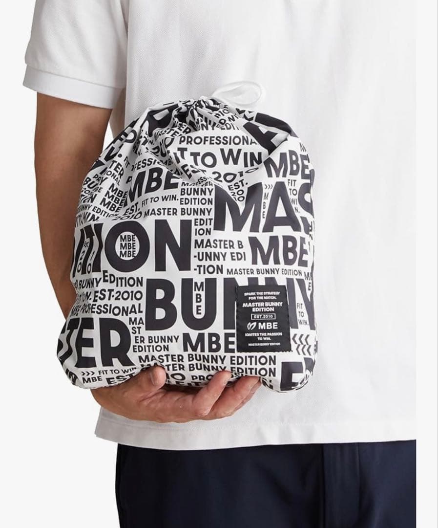 マスターバニーエディション　レインウェア　サイズ4