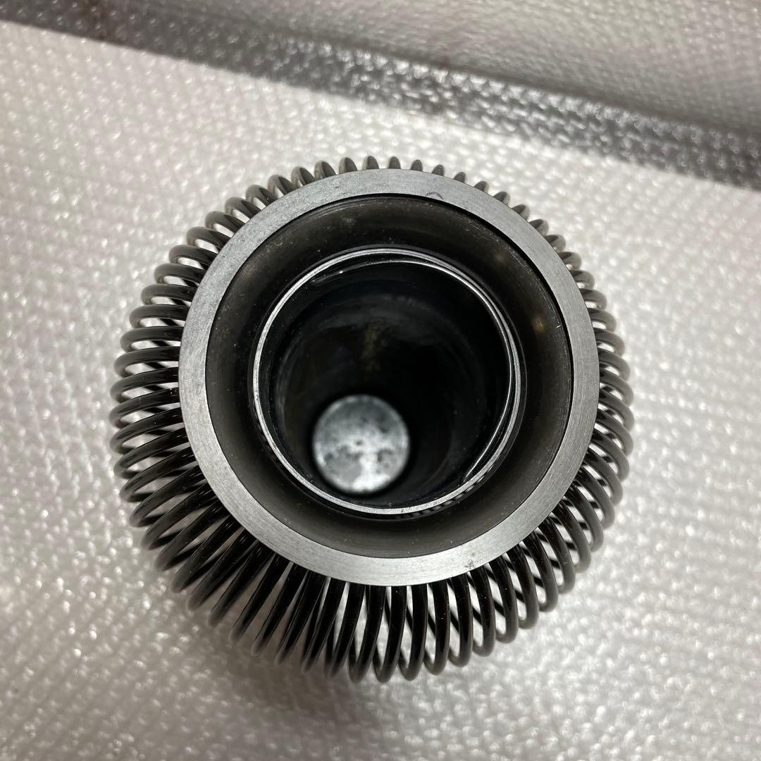 鋳銅 透花瓶 登鴻 透籠式 花瓶