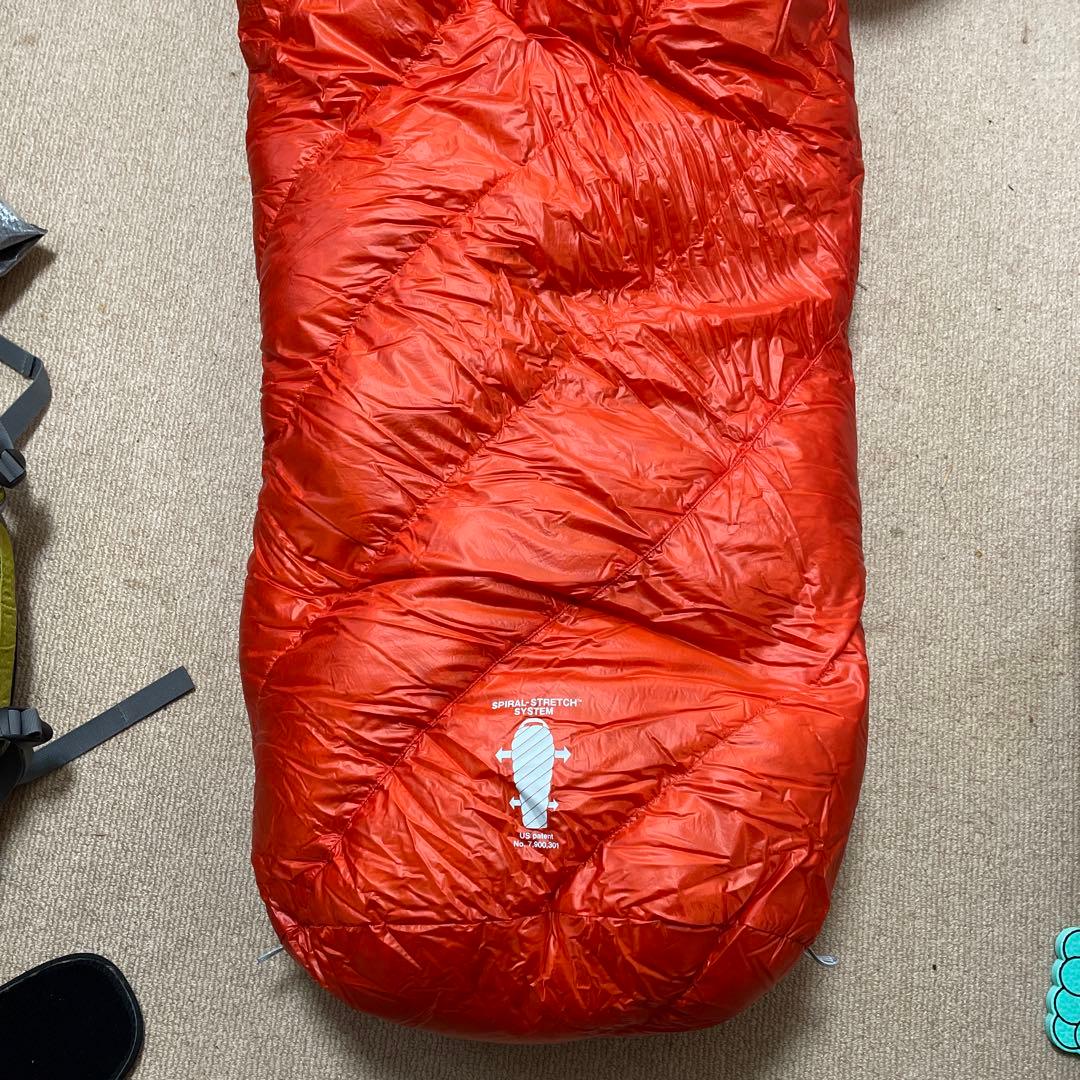 未使用：mont-bell アルパインダウンハガー800 ＃1