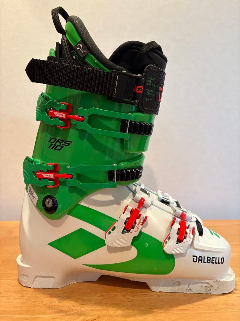スキーブーツ　ダルベロ　DRS110 27.5cm