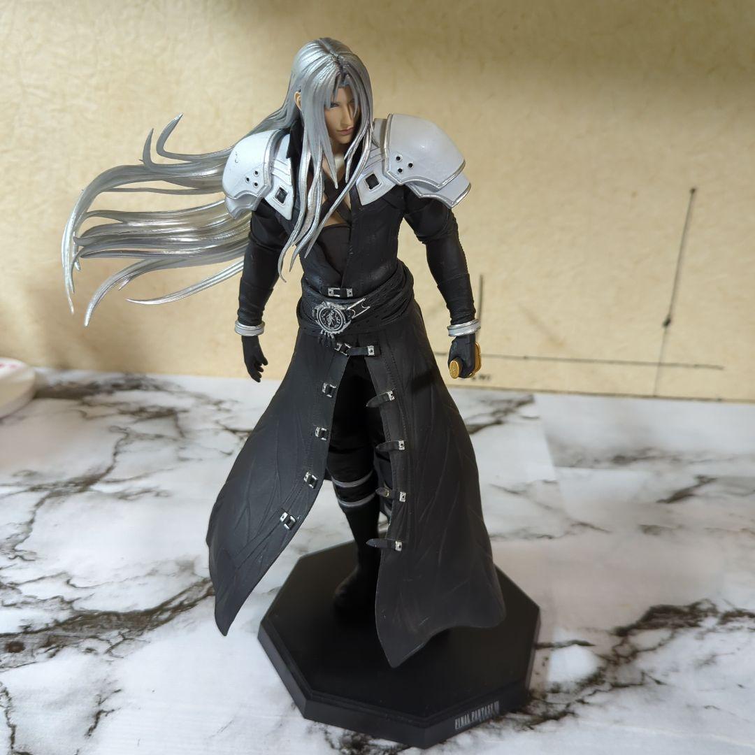 セフィロス 　ファイナルファンタジーVII リメイク フィギュア