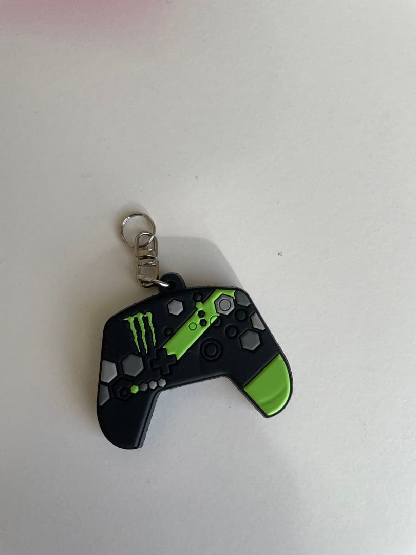 モンスターエナジー ゲームコントローラーキーホルダー