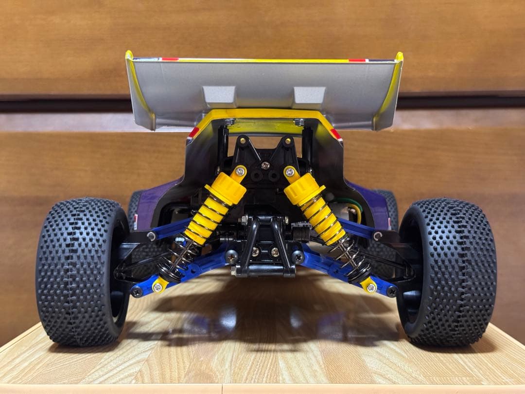 ほぼ新品未走行！タミヤサンダーショット4WDモーター・サーボ・ESC・OP装着車