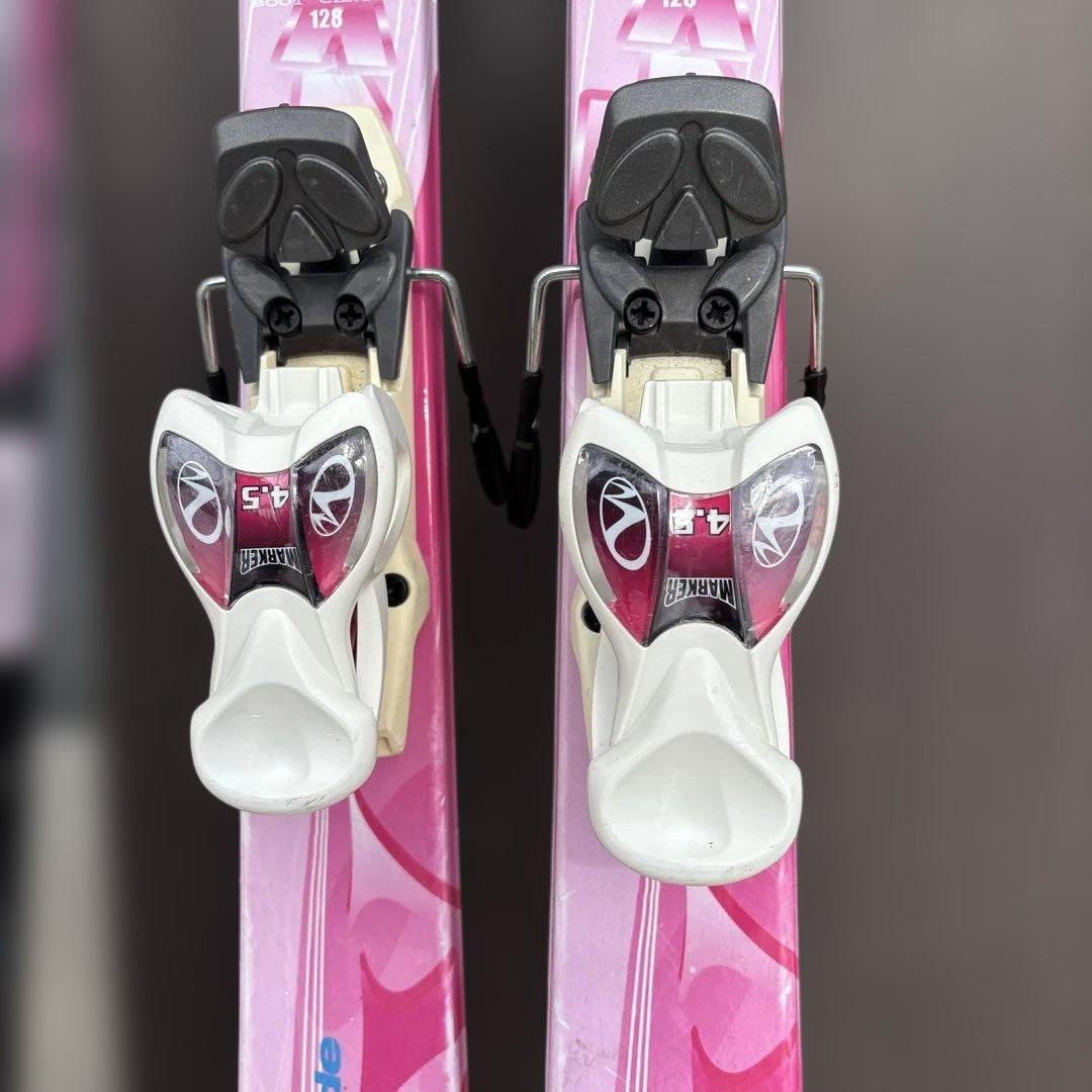 ジュニアスキー128㎝　ストック100㎝セット　女の子