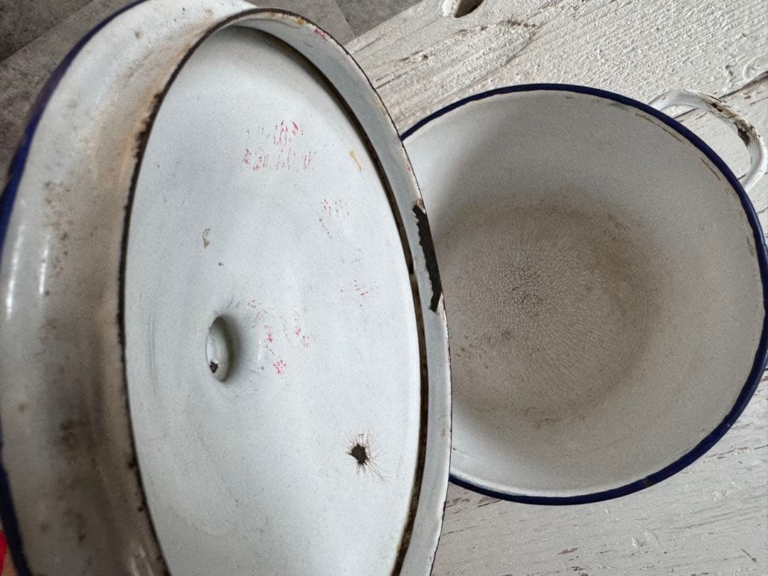 フランスアンティーク 小さなホーローキャセロール 鍋 JAPY 薔薇