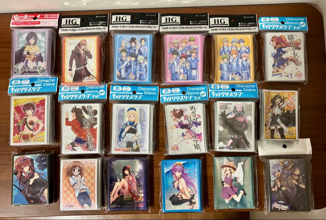 キャラクタースリーブ　デッキシールド　90個　まとめ売り