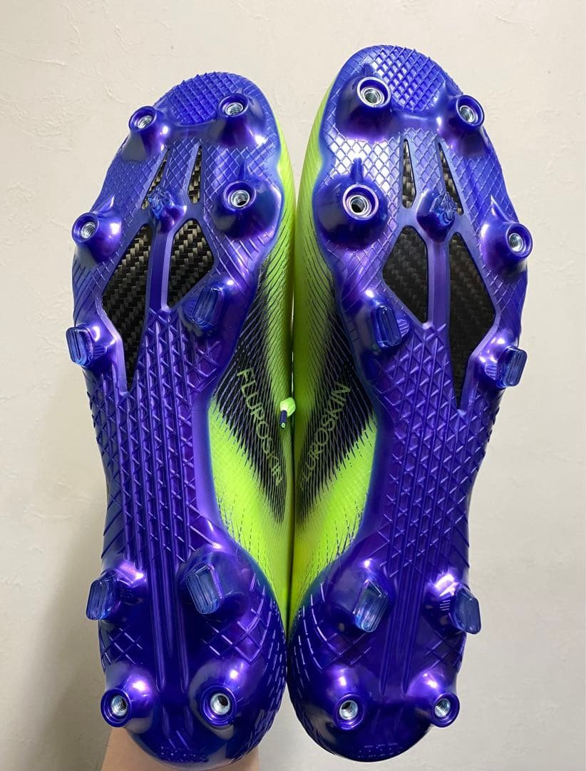 新品未使用　アディダス31cm プレデターアキュラシー.1FG天然芝用　スパイク