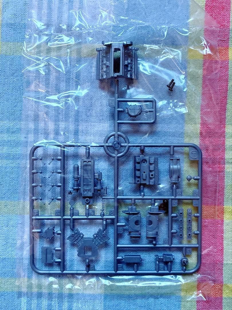 絶版 エブロ 1/20 ロータス 49B・フォード Ebbro 未組立品