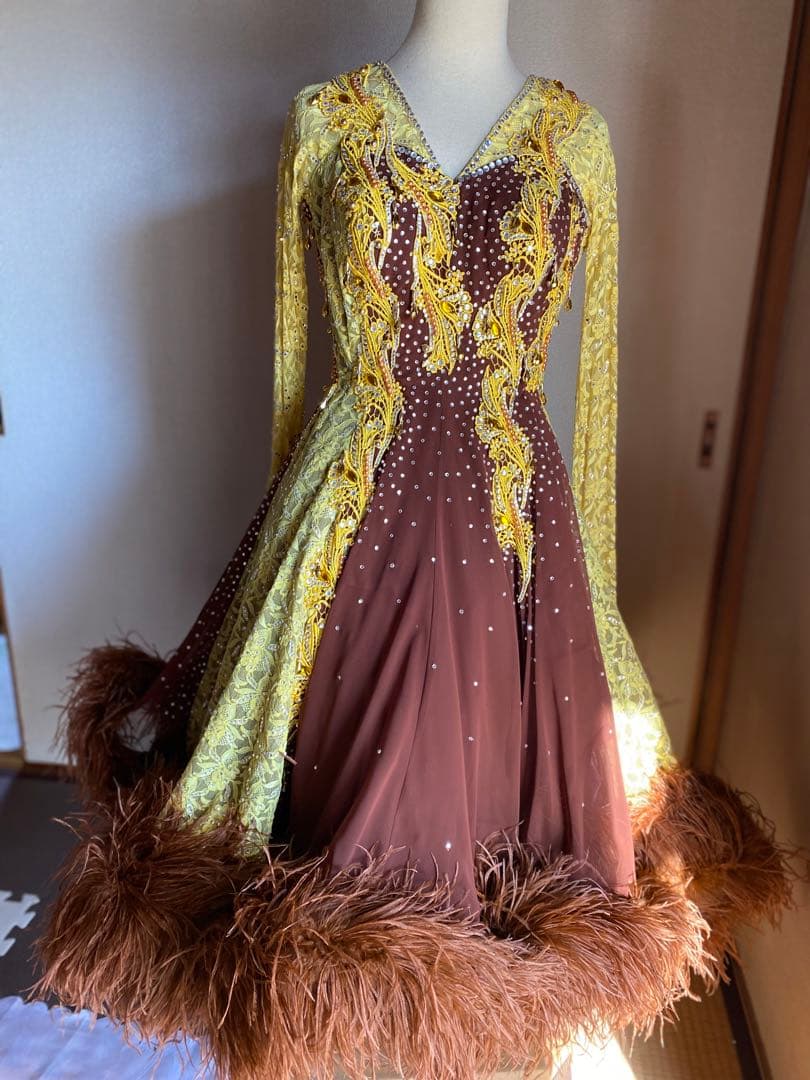 社交ダンス　デモンストレーション衣装（黄色と茶色）