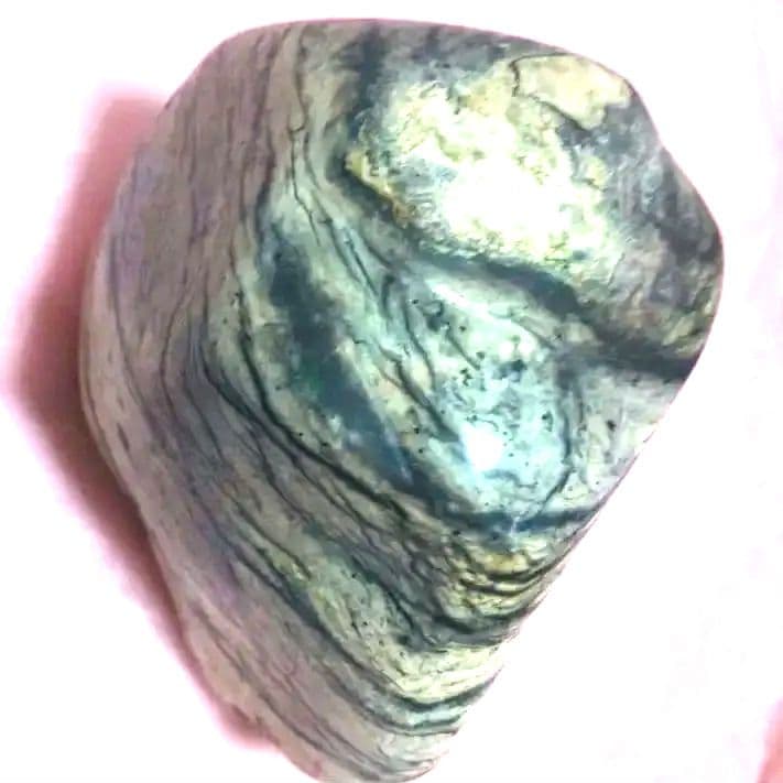 置石 ポリッシュ済み 重さ1.３kg