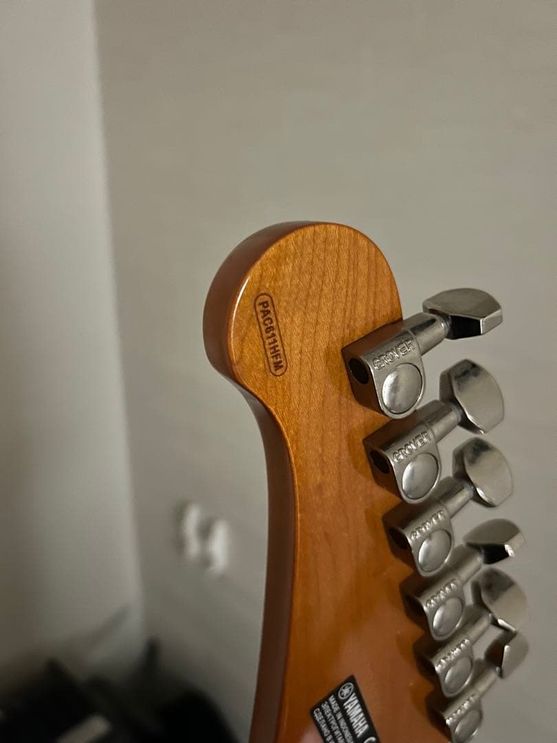 ギター Pacifica611HFM