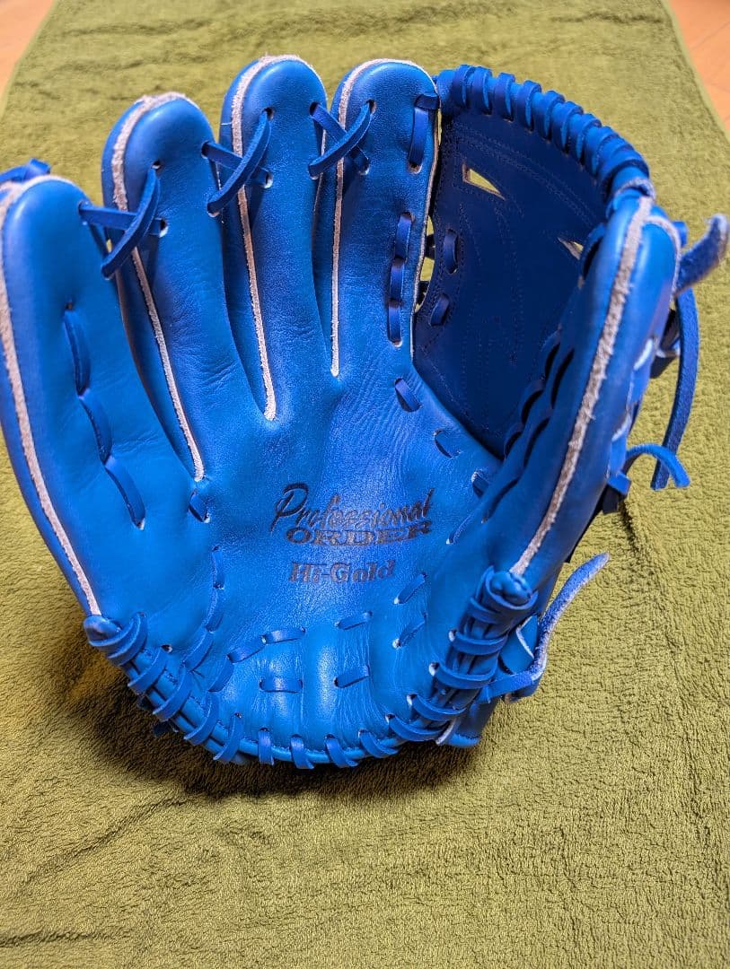 【未使用】ハイゴールド軟式投手用グローブ 青色 左投げ