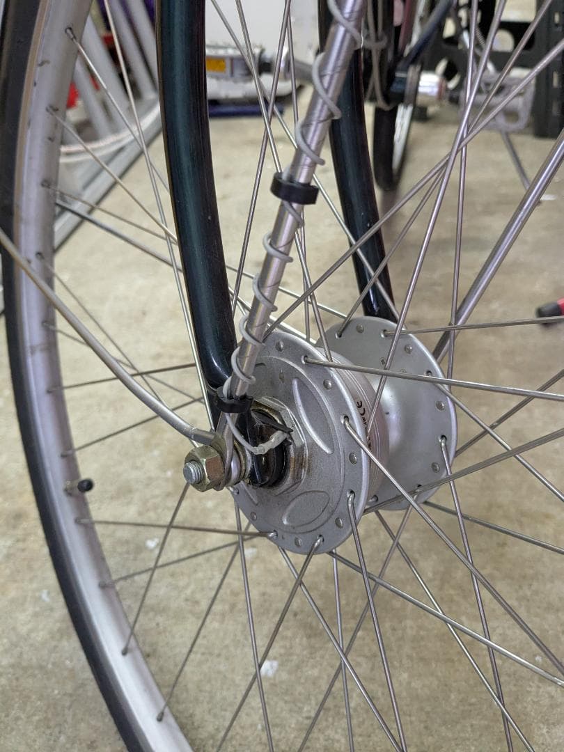 ミヤタ 　シティサイクル （27インチ& 内装３段）　[手渡し限定]