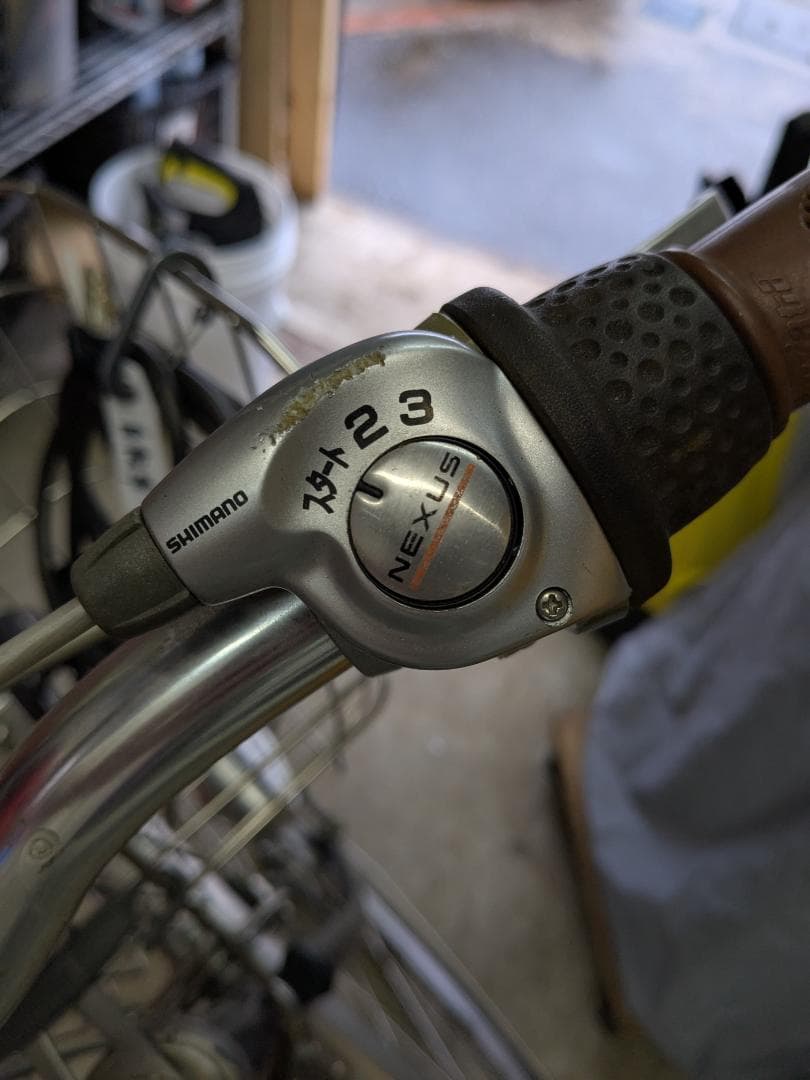 ミヤタ 　シティサイクル （27インチ& 内装３段）　[手渡し限定]