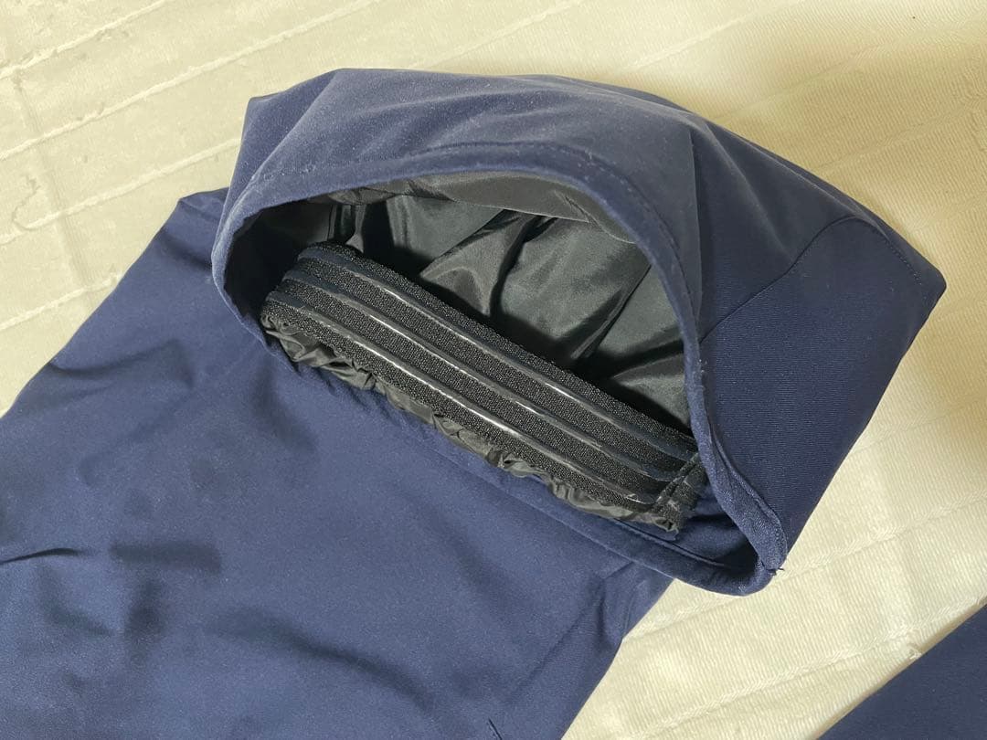 極美品phenix フード付きスキーウェアセットL 1回のみ！