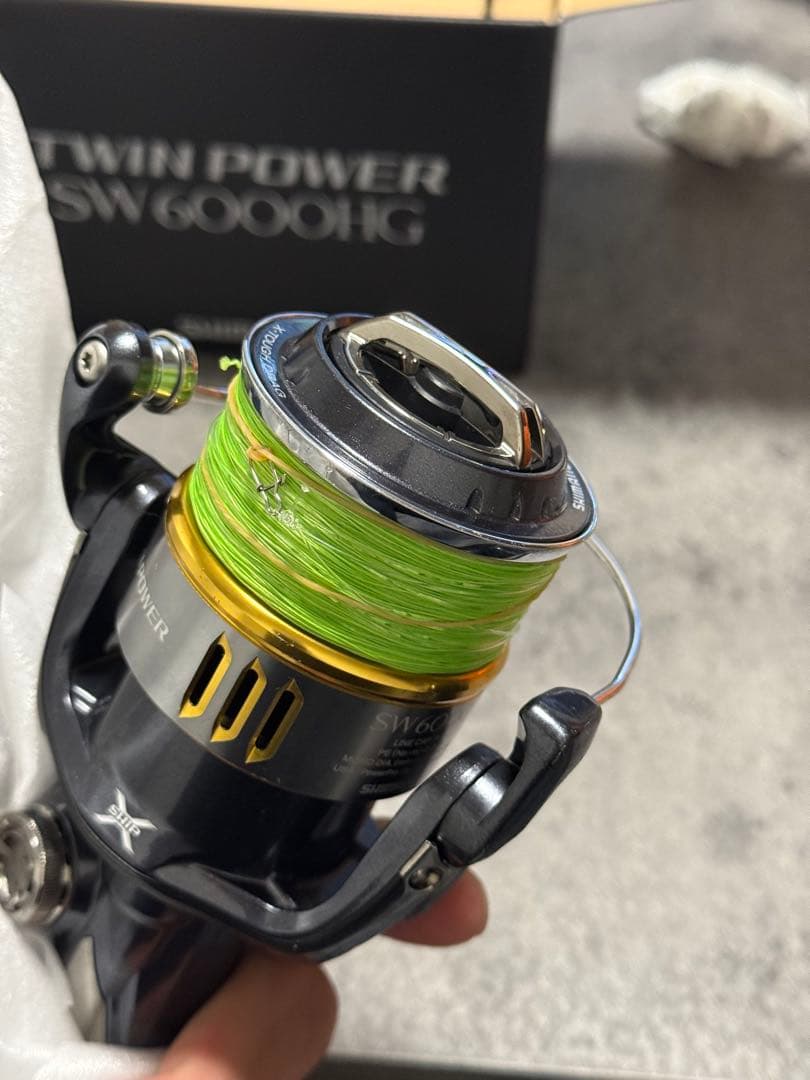 SHIMANO 15ツインパワーSW 6000HG