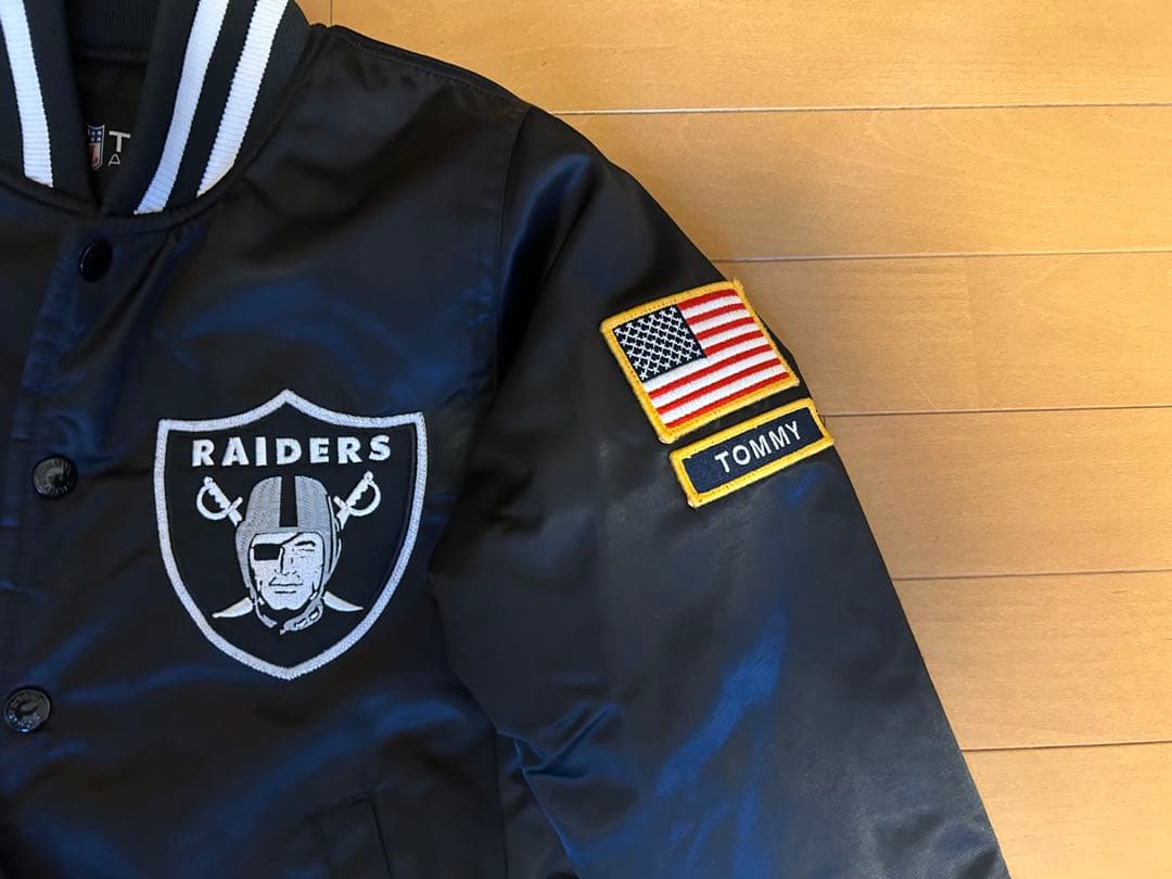 RAIDERS スタジアムジャケット 黒
