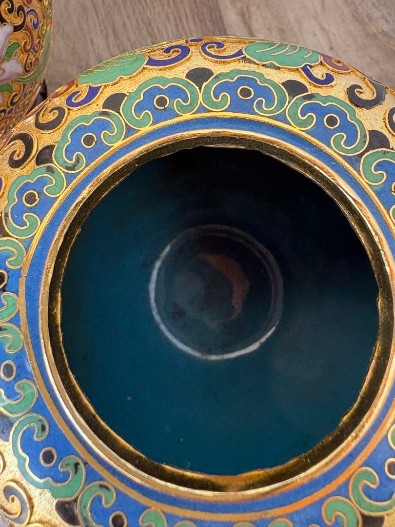 中国　七宝焼　壺　つぼ　骨董