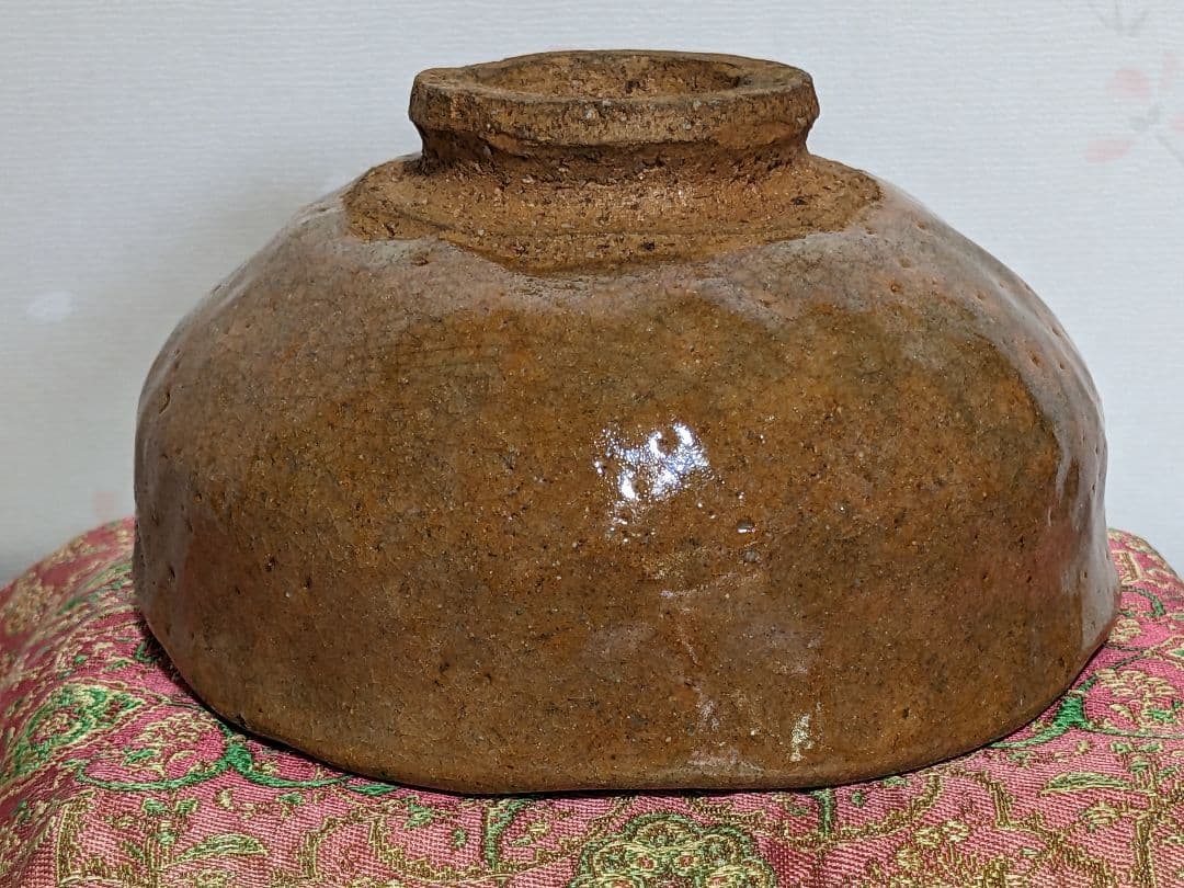 ♦古格 茶道具 手捏ね 手捻り 抹茶碗 時代物 古美術品 銀化現象 骨董品
