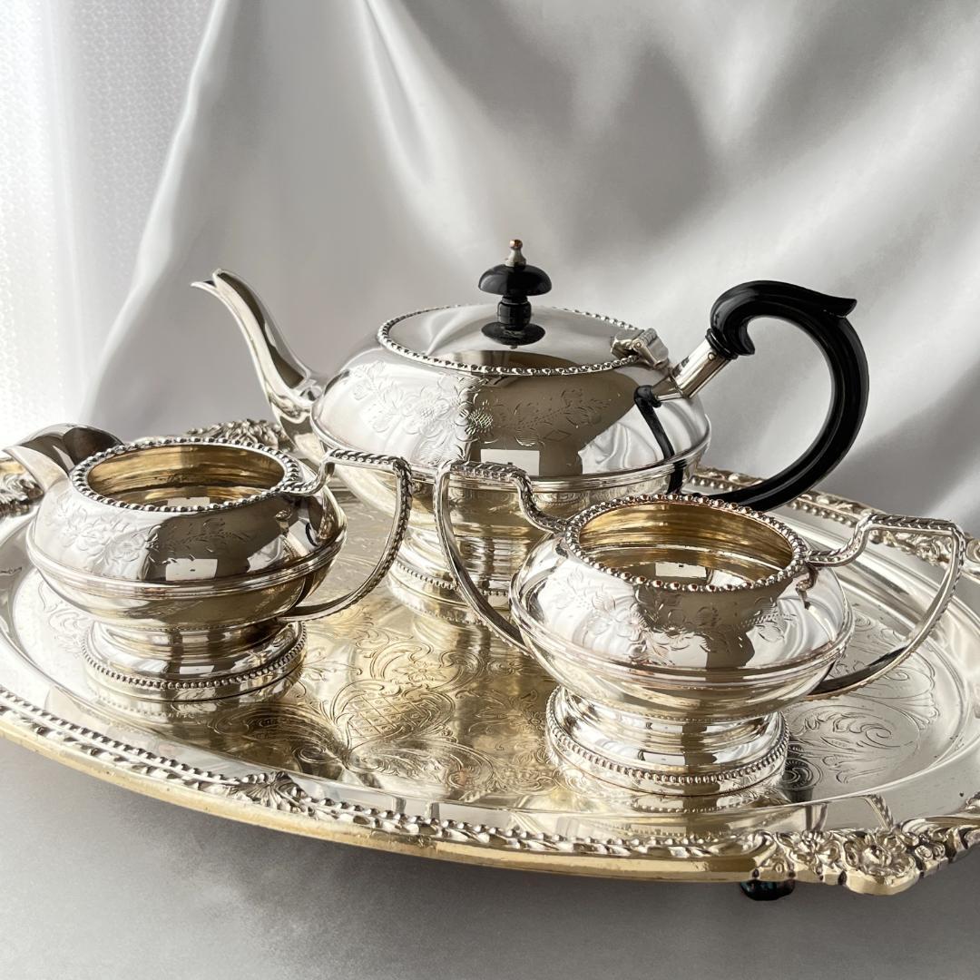 【英国】 パールとエングレイブのティーセット 3点 ティーポット