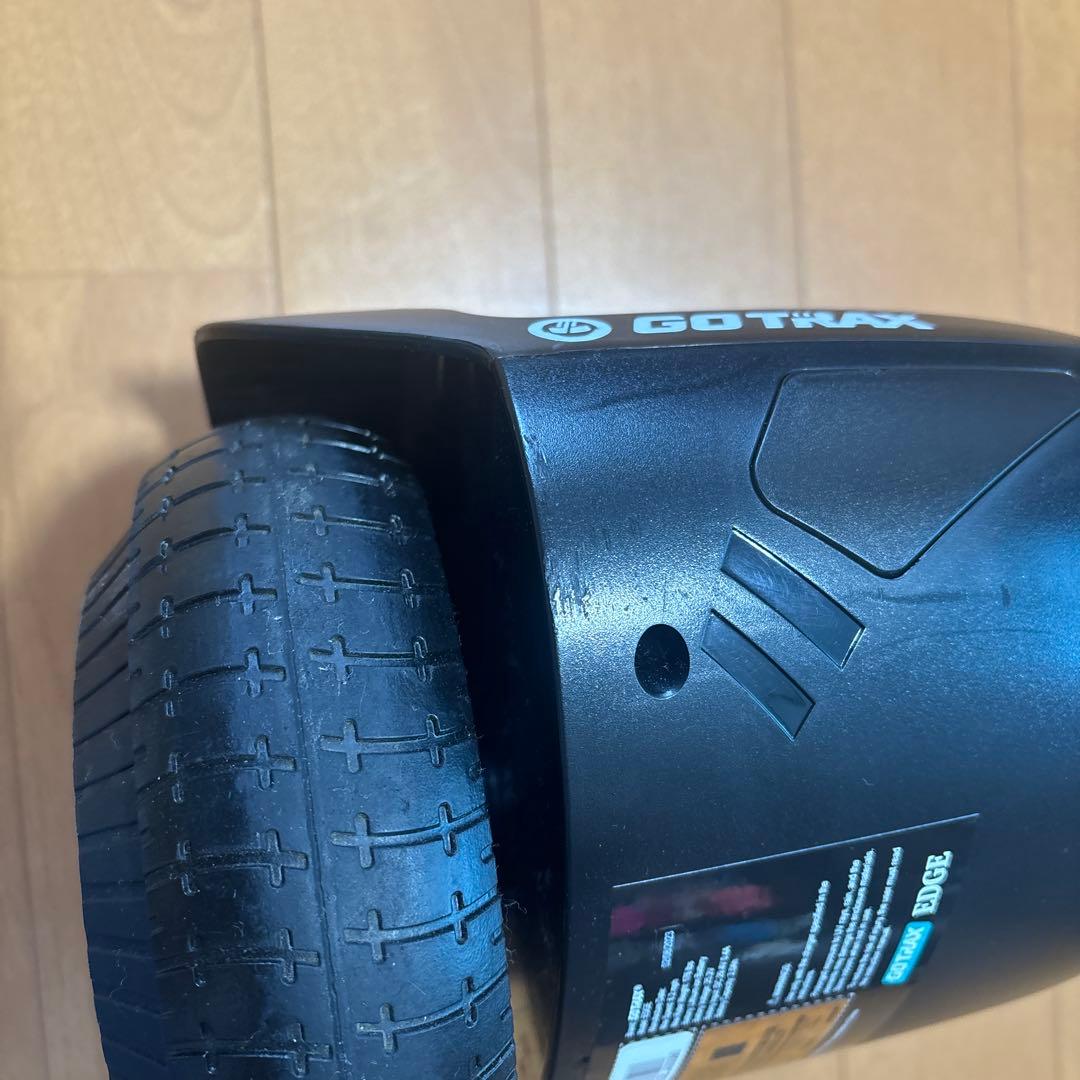 GO TRAX 電動スケボー 充電器付き　バランススクーター　説明書あり