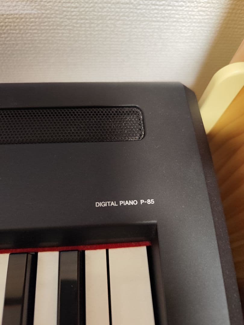 YAMAHA 電子ピアノ P-85 椅子付き　手渡しもしくは近所なら配送可