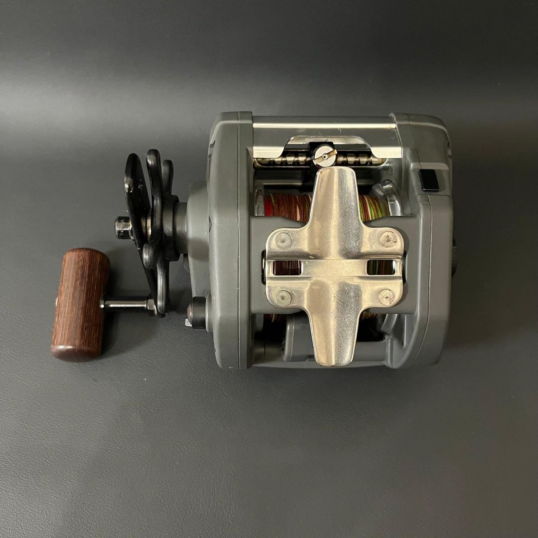 【電池交換済】Daiwa TOURNAMENT TANA HUNTER SS60