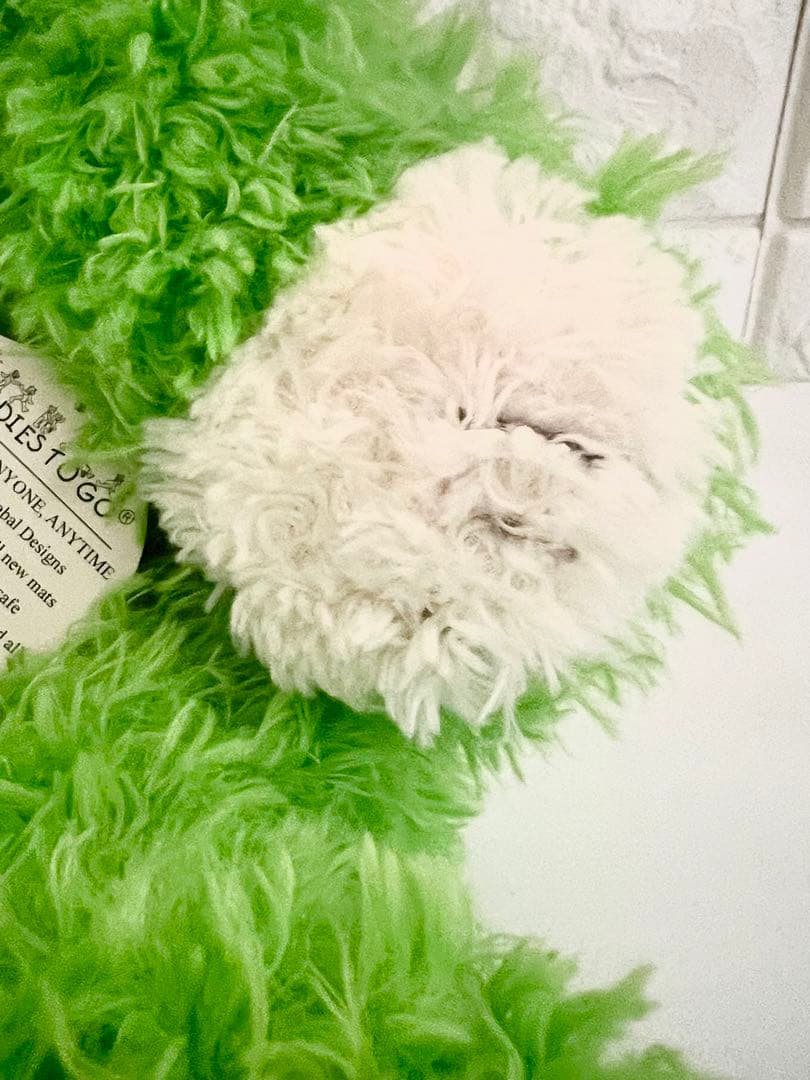 270体限定　2008 ビバリーホワイトさん サイン入り　ダッフィー　グリーン