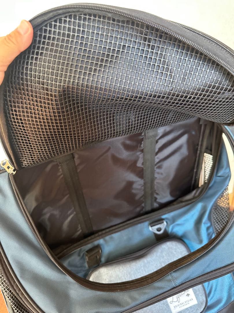 【美品】Lifelike ペットキャリー リュック 耐荷重15kg ネイビー